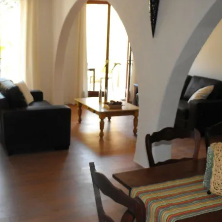 Apartment De La Rasclose *